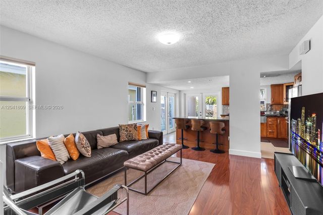 4766 SW 154th Avenue, Miami, FL 33185