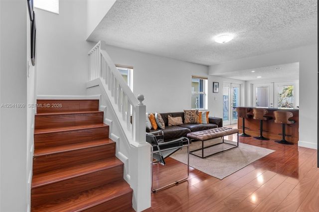 4766 SW 154th Avenue, Miami, FL 33185