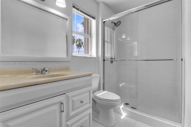 4766 SW 154th Avenue, Miami, FL 33185