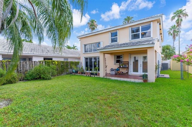 4766 SW 154th Avenue, Miami, FL 33185