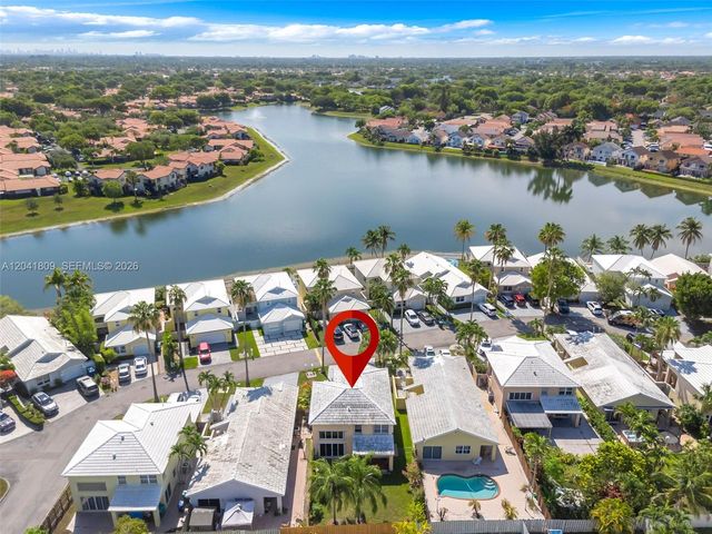 4766 SW 154th Avenue, Miami, FL 33185