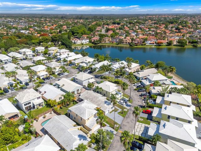 4766 SW 154th Avenue, Miami, FL 33185