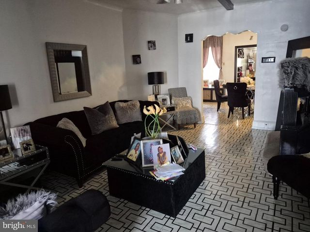 6016 W THOMPSON ST, Philadelphia, PA 19151