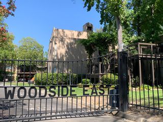 700 Woodside Ln E #5, Sacramento, CA 95825