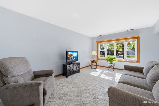 11017 Mcvicker Avenue, Chicago Ridge, IL 60415