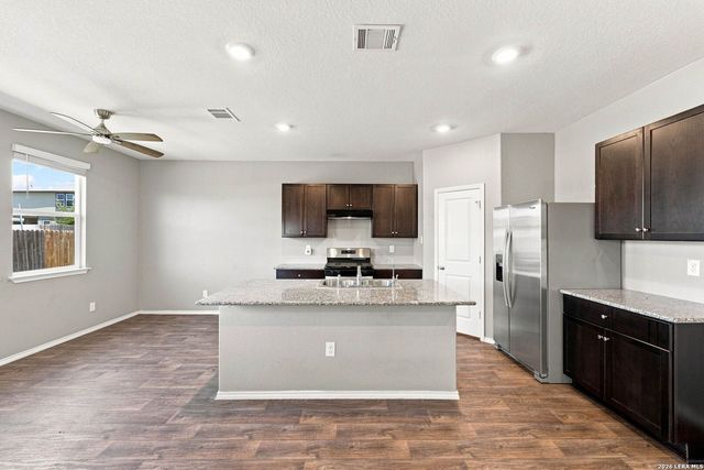 3319 Angus Xing, San Antonio, TX 78245