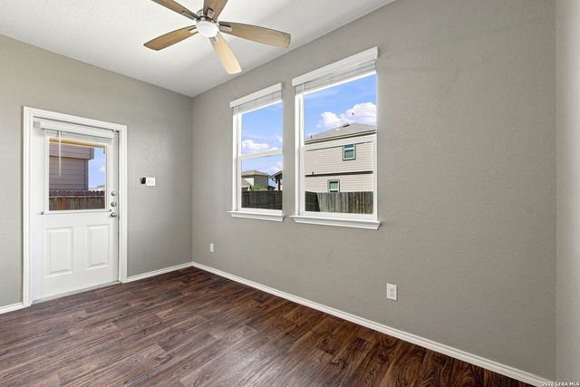 3319 Angus Xing, San Antonio, TX 78245