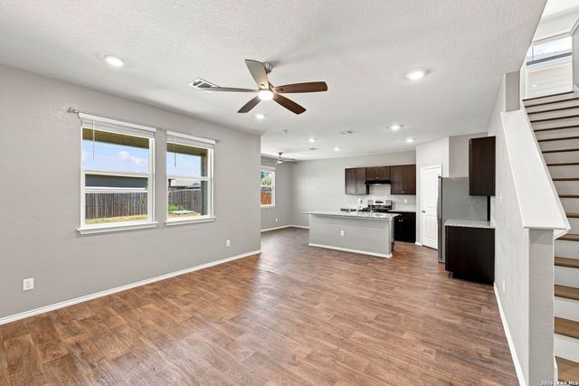 3319 Angus Xing, San Antonio, TX 78245