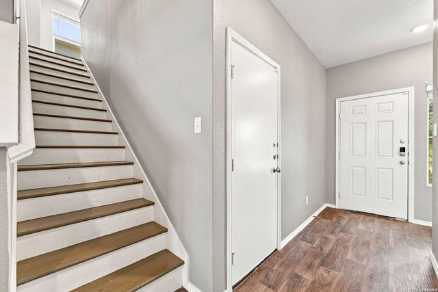 3319 Angus Xing, San Antonio, TX 78245