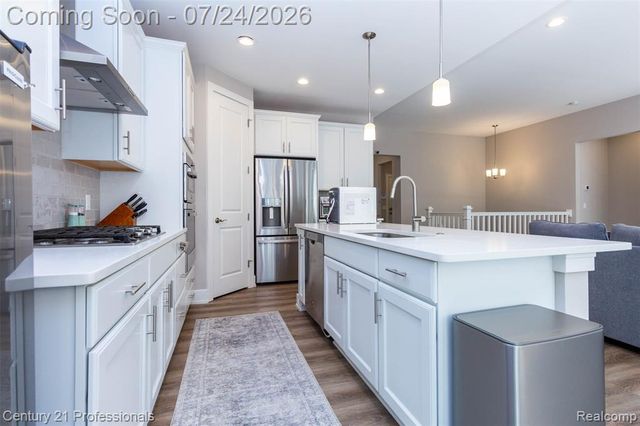 17242 Garden Ridge Lane, Northville, MI 48168