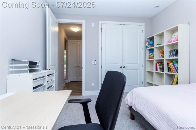 17242 Garden Ridge Lane, Northville, MI 48168