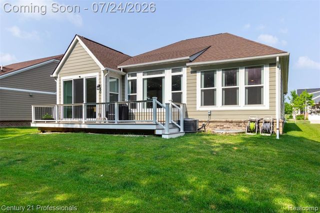 17242 Garden Ridge Lane, Northville, MI 48168