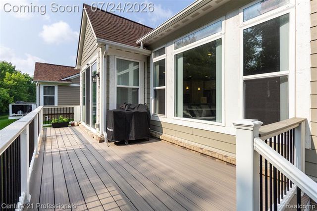 17242 Garden Ridge Lane, Northville, MI 48168