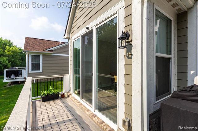 17242 Garden Ridge Lane, Northville, MI 48168