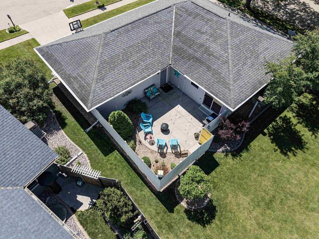 2909 S SUMMERSET DRIVE, Appleton, WI 54915