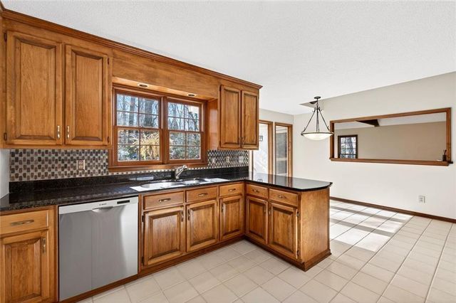 2016 Parsons Ridge Circle, Duluth, GA 30097