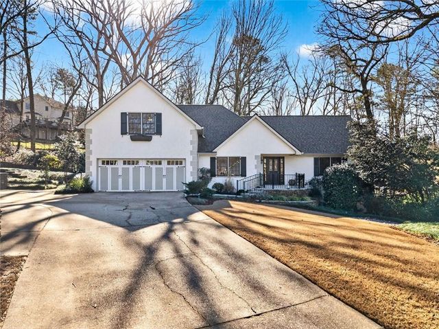 2016 Parsons Ridge Circle, Duluth, GA 30097