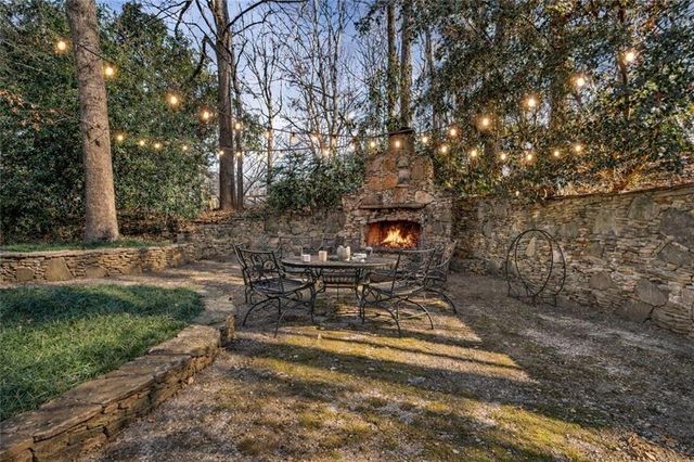 2016 Parsons Ridge Circle, Duluth, GA 30097