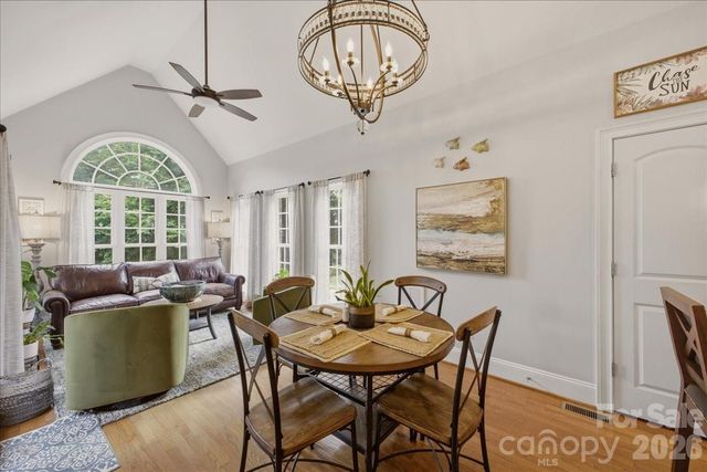 201 Commodore Court, Belmont, NC 28012