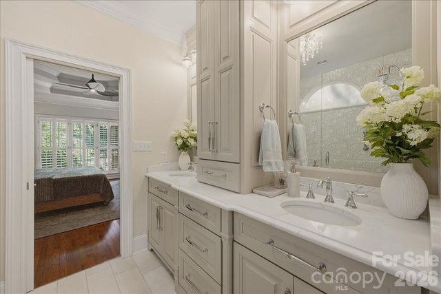 201 Commodore Court, Belmont, NC 28012