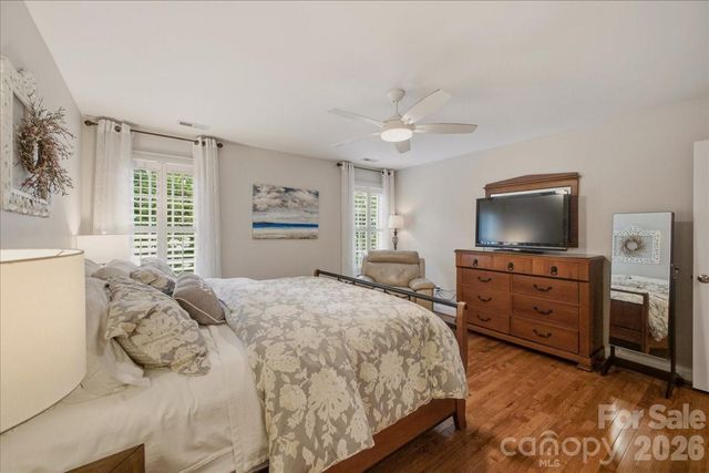 201 Commodore Court, Belmont, NC 28012