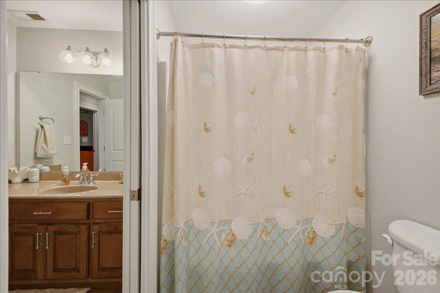 201 Commodore Court, Belmont, NC 28012