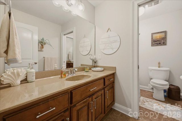 201 Commodore Court, Belmont, NC 28012