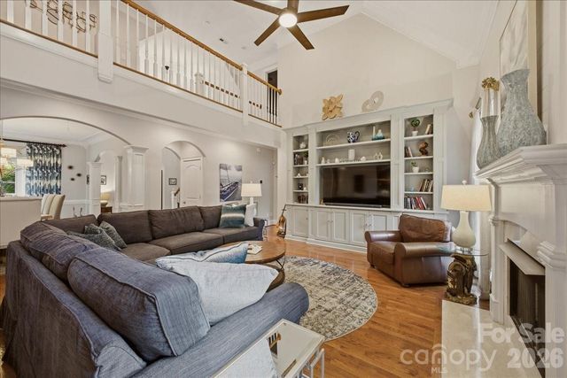 201 Commodore Court, Belmont, NC 28012