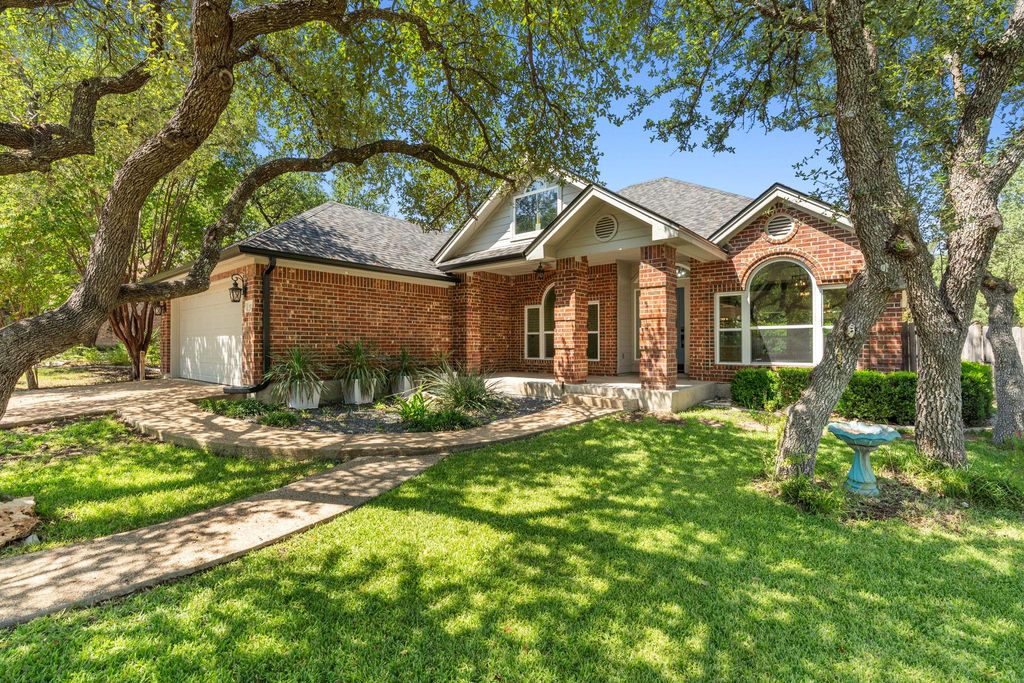 923 Stagecoach DR, Georgetown, TX 78628
