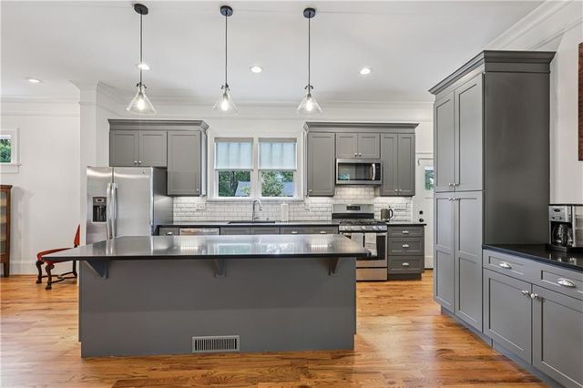 2875 Joyce Avenue, Decatur, GA 30032