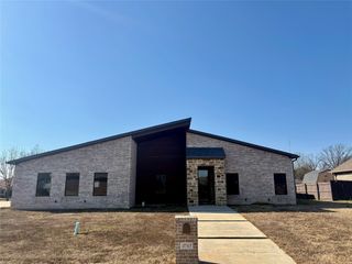 2713 Stone Briar Drive, Mt Pleasant, TX 75455