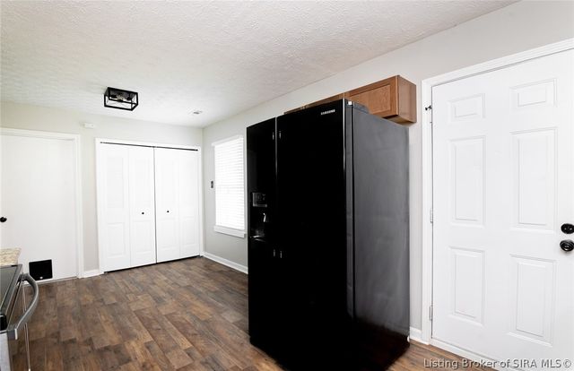 211 Delta Drive, Charlestown, IN 47111