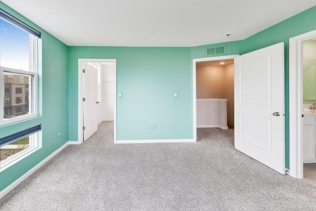 331 Summit Circle, Lombard, IL 60148