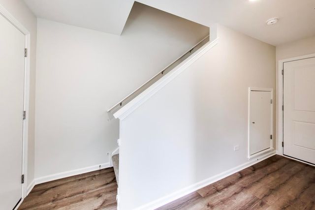 331 Summit Circle, Lombard, IL 60148