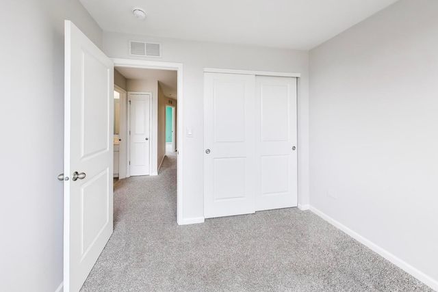 331 Summit Circle, Lombard, IL 60148
