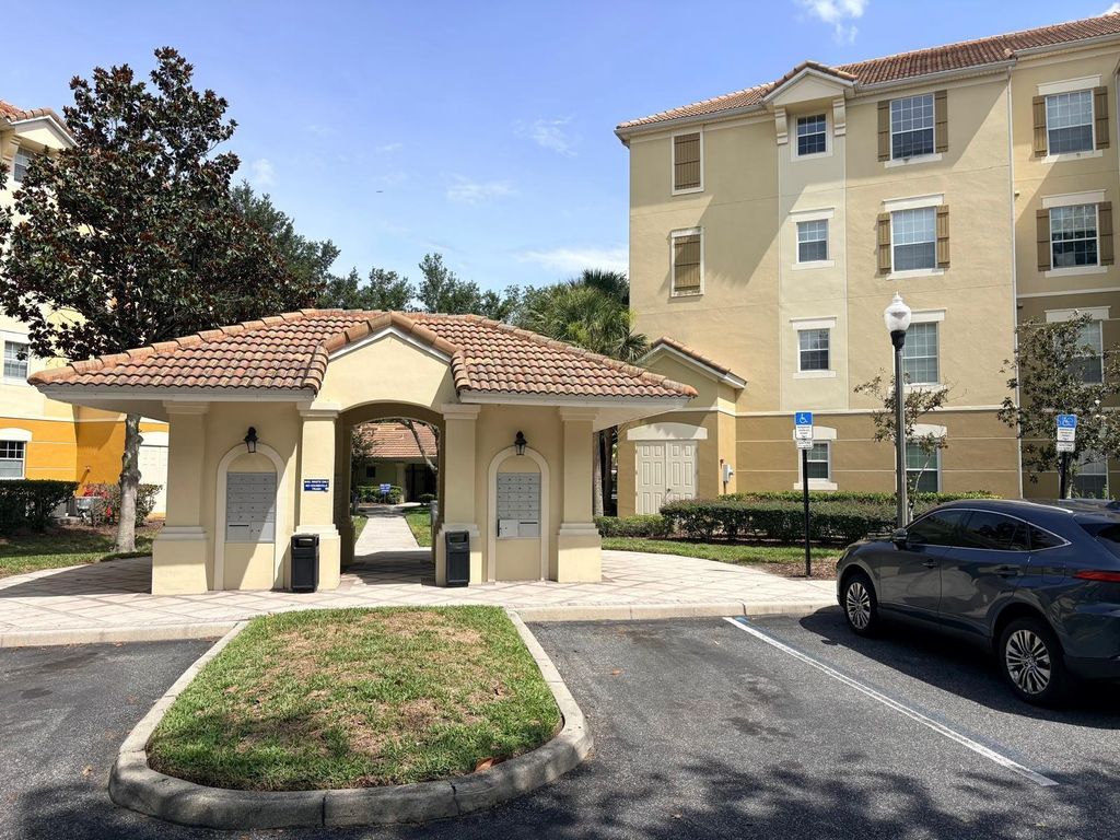 3344 ROBERT TRENT JONES DRIVE 10305, Orlando, FL 32835