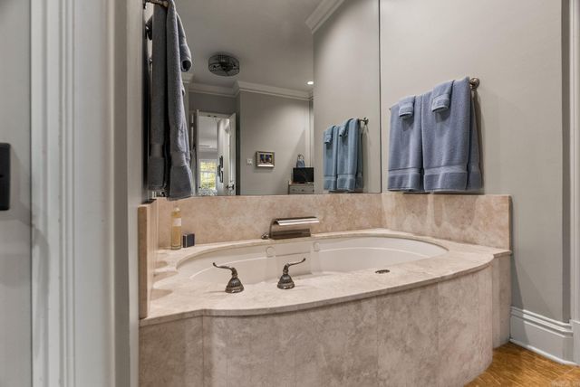 5019 Country Club, Little Rock, AR 72207