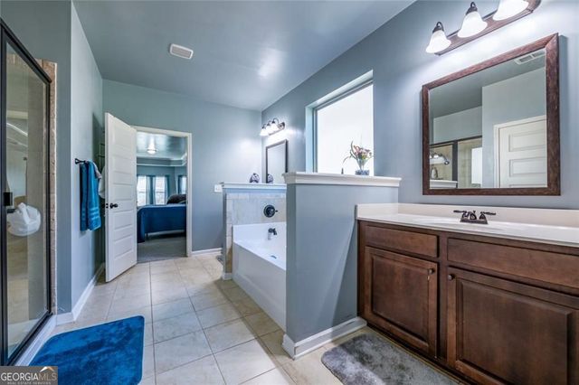 8422 Members Drive, Jonesboro, GA 30236