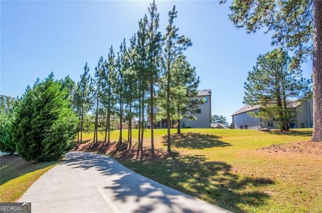 8422 Members Drive, Jonesboro, GA 30236