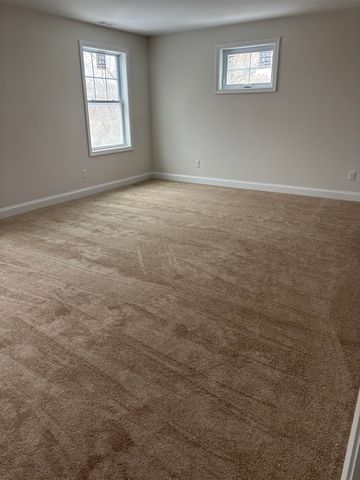 157 Garvin Avenue, Manchester, NH 03109