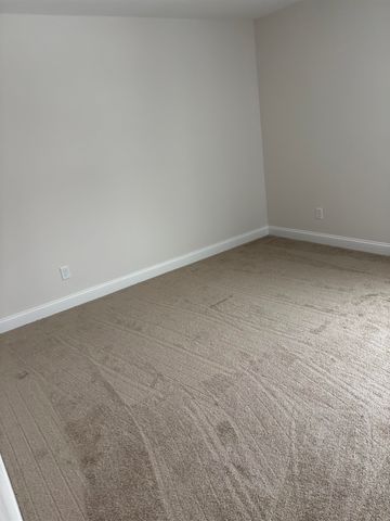 157 Garvin Avenue, Manchester, NH 03109