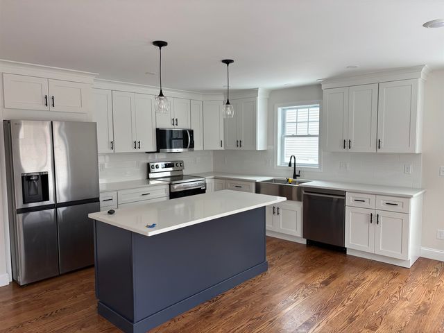 157 Garvin Avenue, Manchester, NH 03109