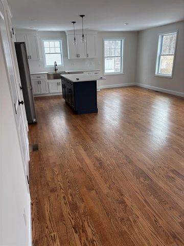 157 Garvin Avenue, Manchester, NH 03109