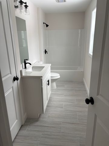 157 Garvin Avenue, Manchester, NH 03109