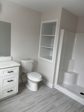 157 Garvin Avenue, Manchester, NH 03109