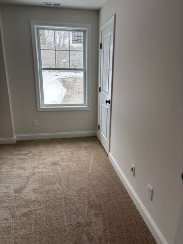 157 Garvin Avenue, Manchester, NH 03109