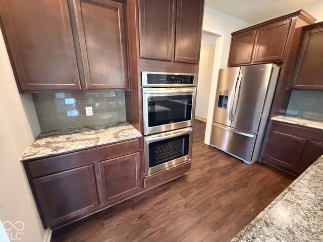 21323 Wharfdale Drive, Noblesville, IN 46062