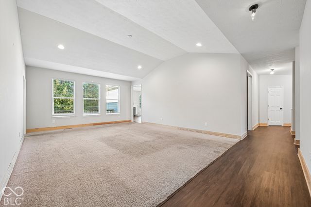 21323 Wharfdale Drive, Noblesville, IN 46062