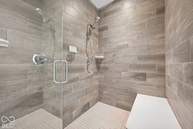 21323 Wharfdale Drive, Noblesville, IN 46062