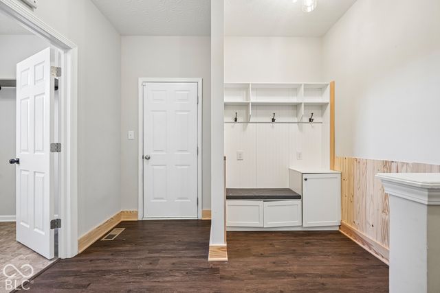 21323 Wharfdale Drive, Noblesville, IN 46062